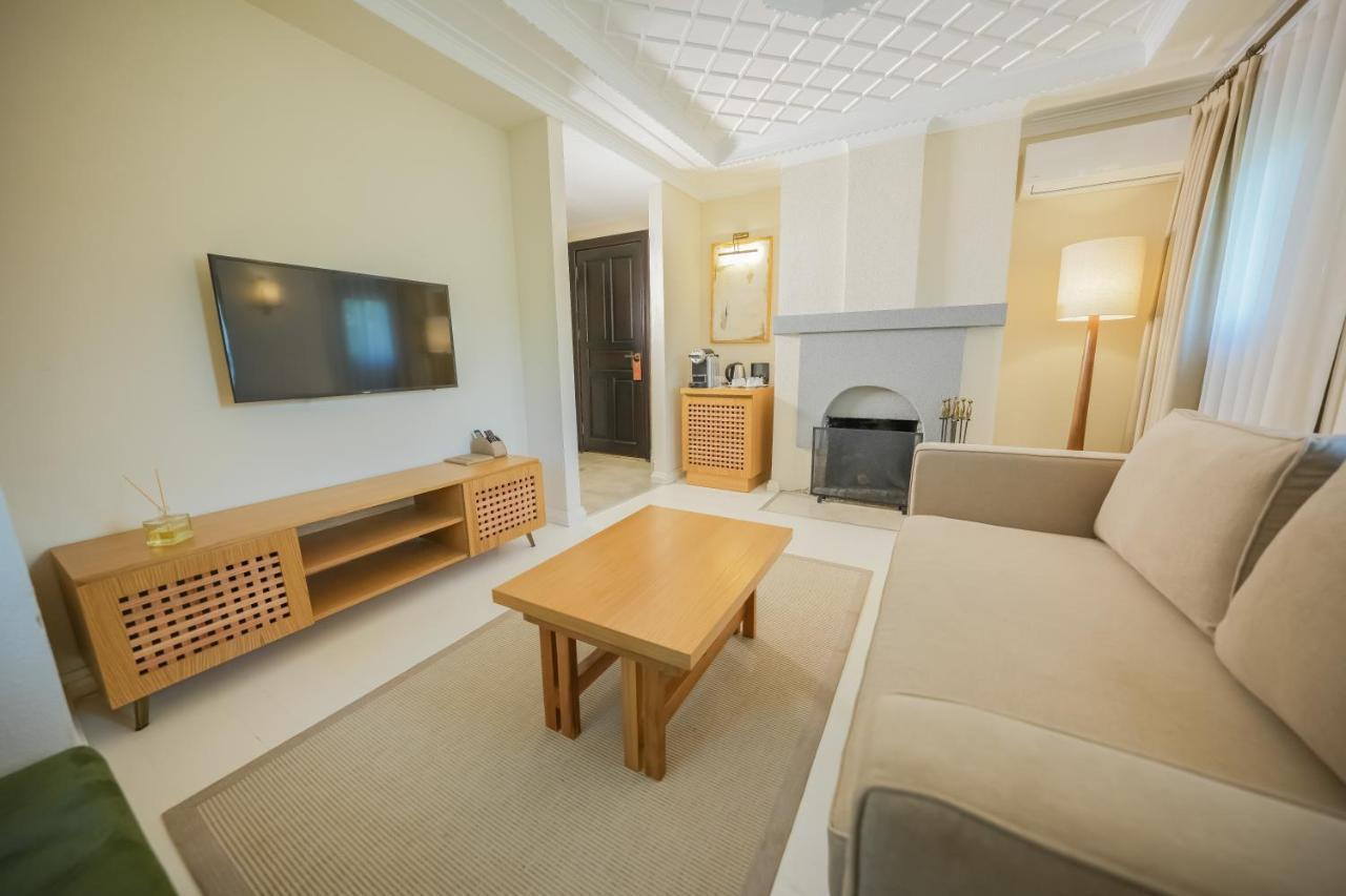 Nuup Hotel 말마리스 외부 사진